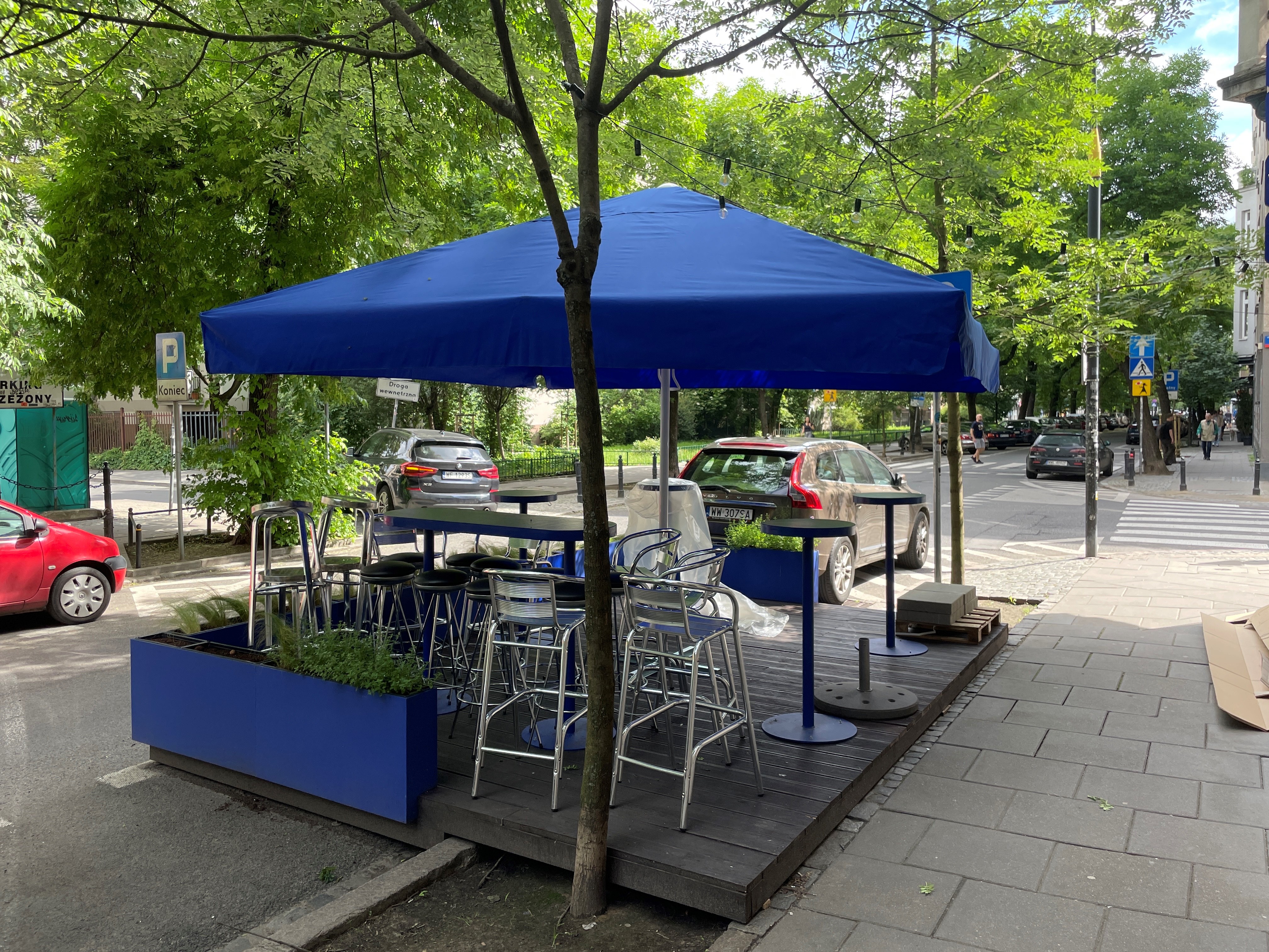 Parasol do ogródków restauracyjnych oraz przydomowych. reklamowe, z nadrukiem, solidne