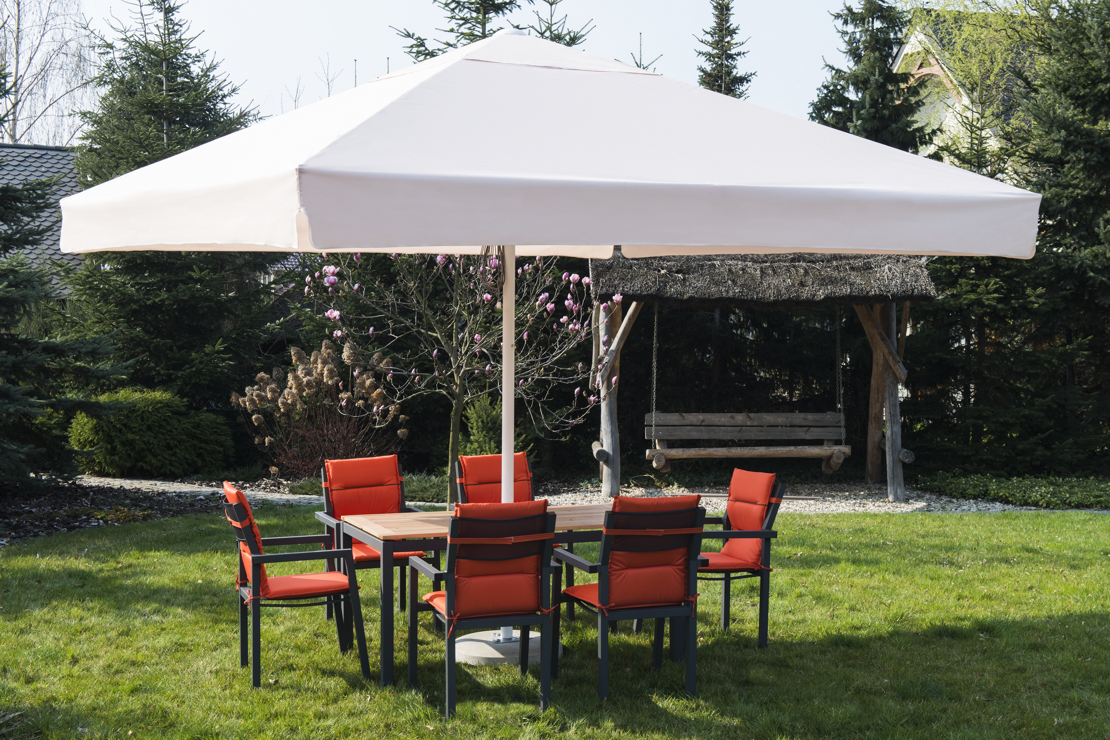 Parasole ogrodowe do restauracji, kawiarni, baru, ogródka hotelowego